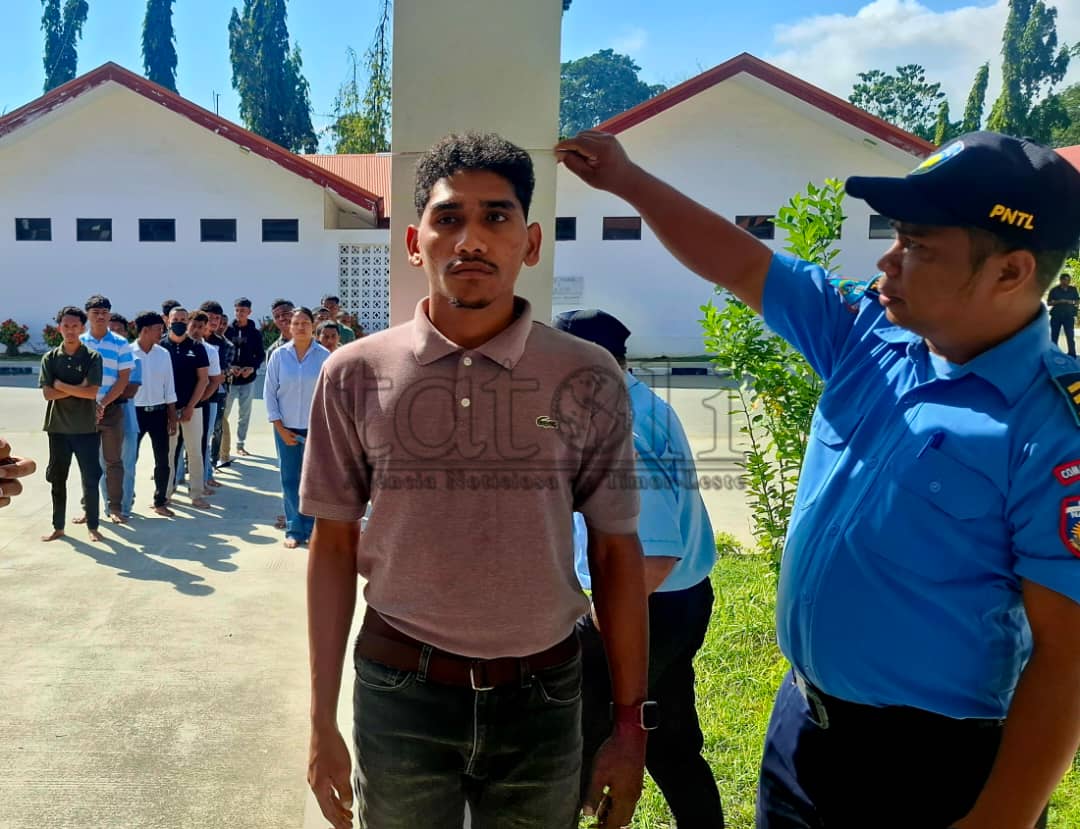 “Hakarak serbí povu no Nasaun”