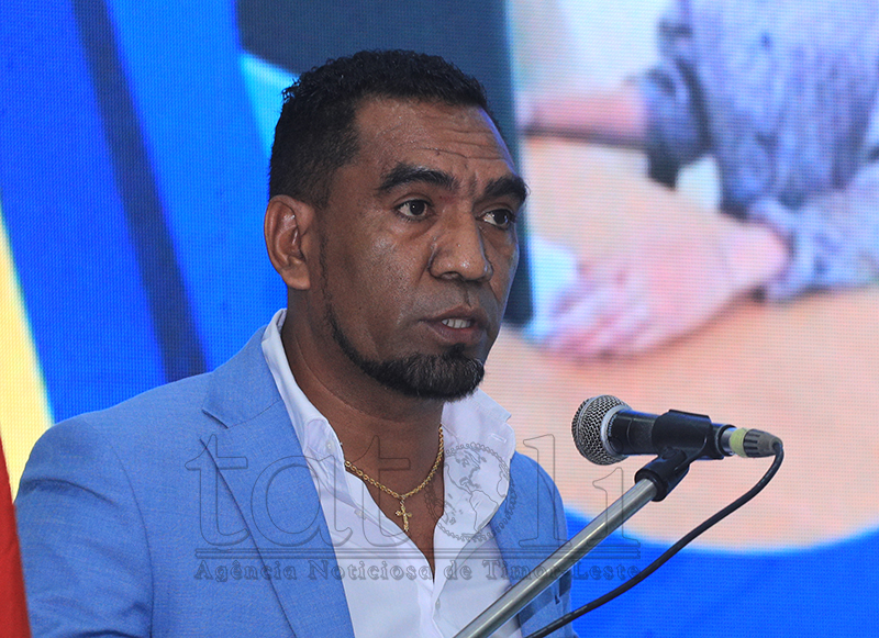 Traballadór rihun 30-resin asesu ona Mobile App 