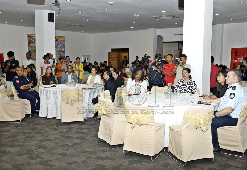 Relatóriu ALFeLa: Feto no labarik kontinua iha risku ba violénsia