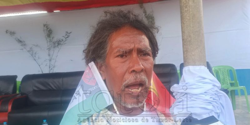 Veteranu Vikeke sente triste jerasaun foun ladún partisipa Komemorasaun Loron FALINTIL   