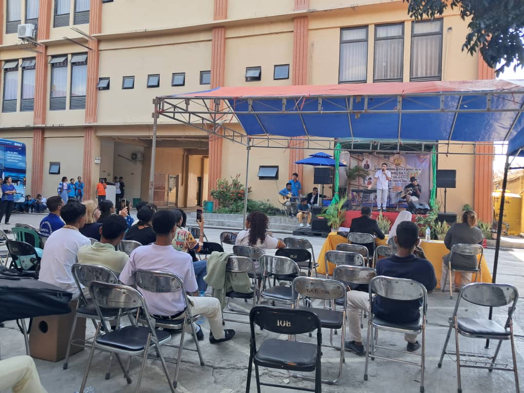 IOB loke kompetisaun ba estudante ensinu sekundáriu dezenvolve talentu