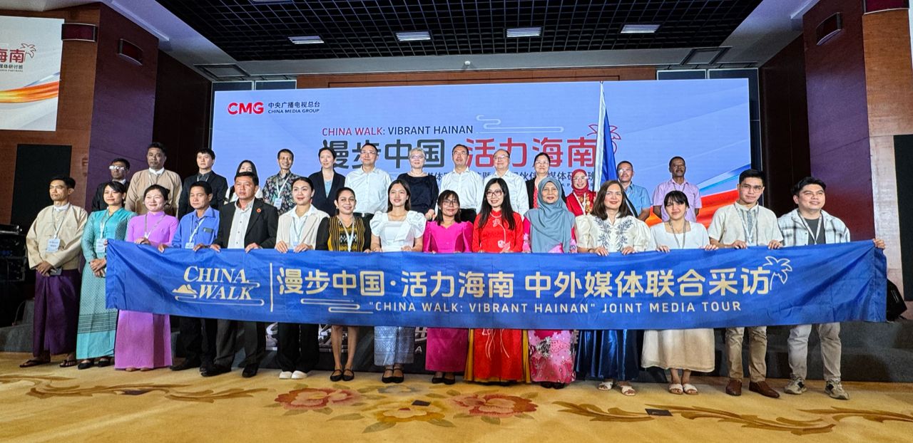 China Media Group agradese jornalista Ajénsia Notisioza TATOLI bá partisipa eventu CMG China Walk