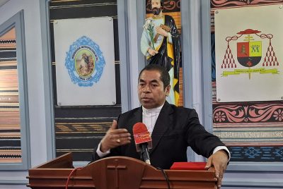 Don Virgílio husu EUTL no Parlamentu Nasionál promove diálogu