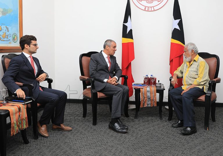 PM ho Embaisadór Portugal