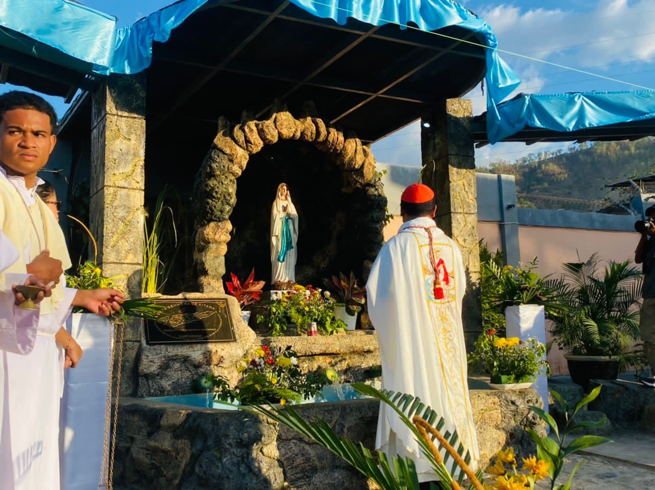 Dom Virgílio Kardeál inaugura gruta Na’in Feto Aitara