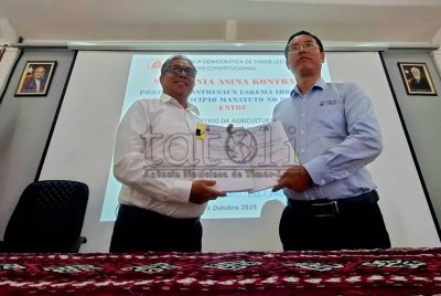 FOTO ATUÁL : MAPPF asina kontratu ho Empreza CCECC hodi konstrui irrigasaun Sahen Manatutu