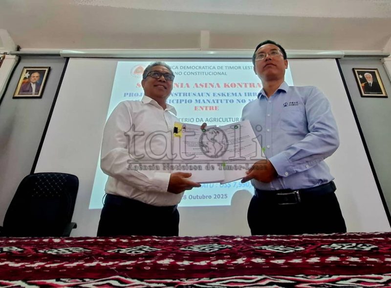 FOTO ATUÁL : MAPPF asina kontratu ho Empreza CCECC hodi konstrui irrigasaun Sahen Manatutu