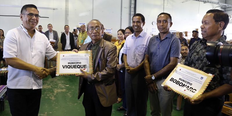 ME preokupa ho funsionáriu iha Vikeke tenta impede ezame nasionál