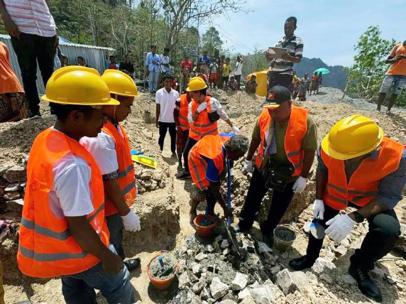 Autoridade RAEOA hatuur fatuk-inan konstrui postu saúde Lamasi iha Nítibe