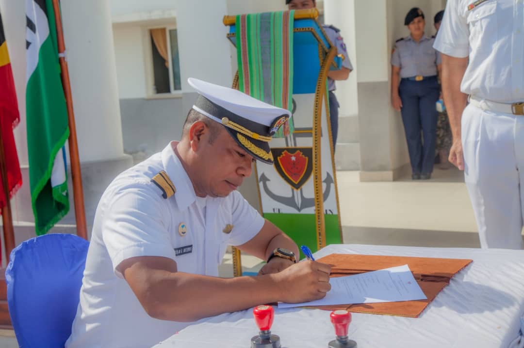 Kapitaun Fragata Graduadu Nicolau Sousa simu pose nu’udar Adjuntu Komandante Komponente Navál