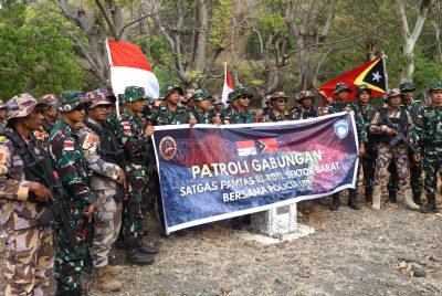FOTO-ATUÁL : UPF no TNI hala’o patrullamentu iha fronteira