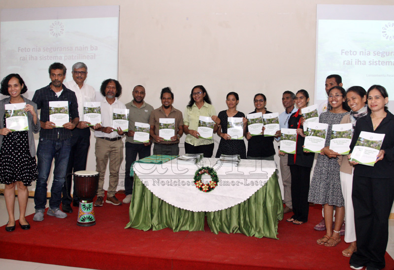 Relatóriu Rede ba Rai hatudu feto falta direitu ba propriedade iha prátika patrilineár