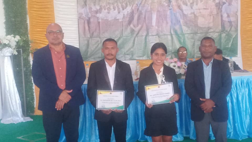 SEFOPE atribui sertifikadu lian inglés ba formandu 88 iha Vikeke