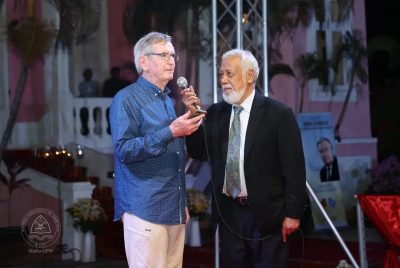 Ativista Direitu Umanu Pat Walsh hakotu iis iha Austrália