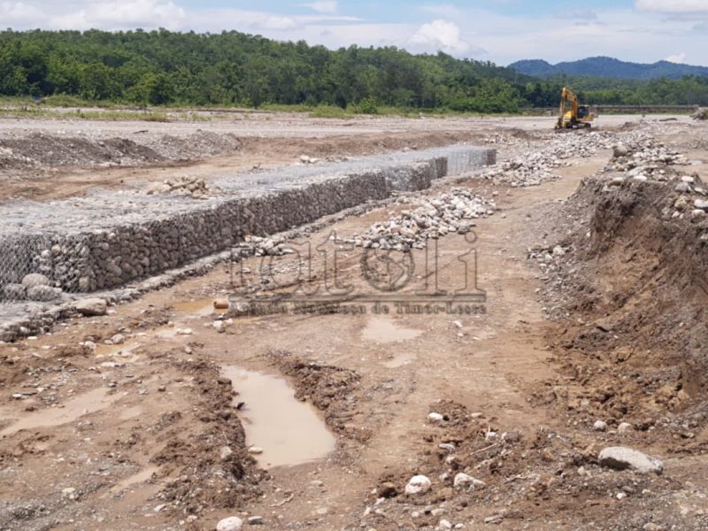 Projetu muru protesaun seidauk finaliza, rezidente Manapa labele hela ho seguru