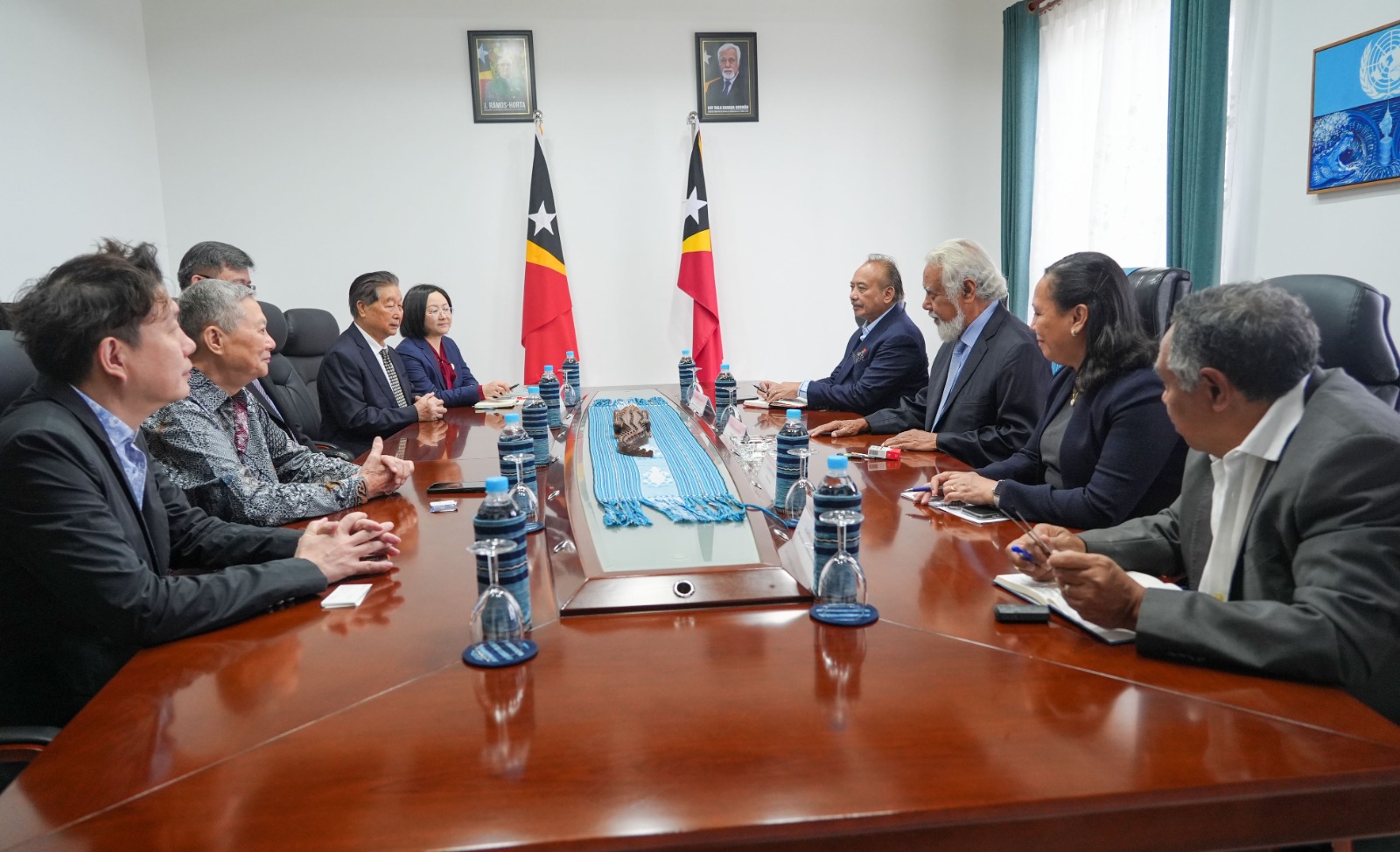 Governu enkontru ho investór Xina-Singapura investe iha área agrikultura-aviasaun