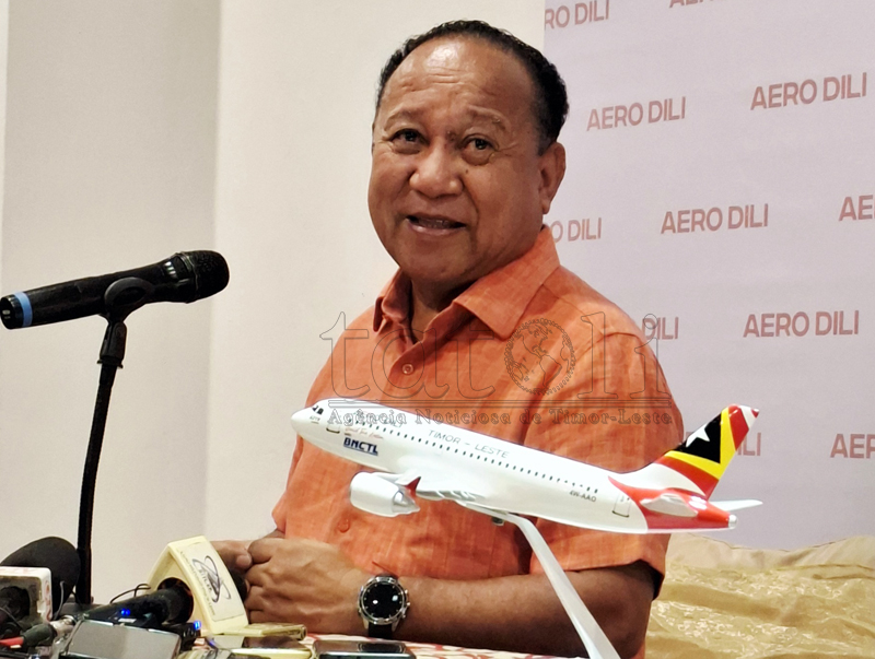 Aero Dili hapara provizóriu voo ba Oekusi no Singapura
