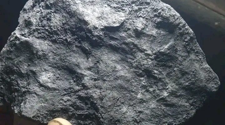 IGTL presiza konfirma tipu fatuk ne’ebé komunidade deskobre iha Ossú