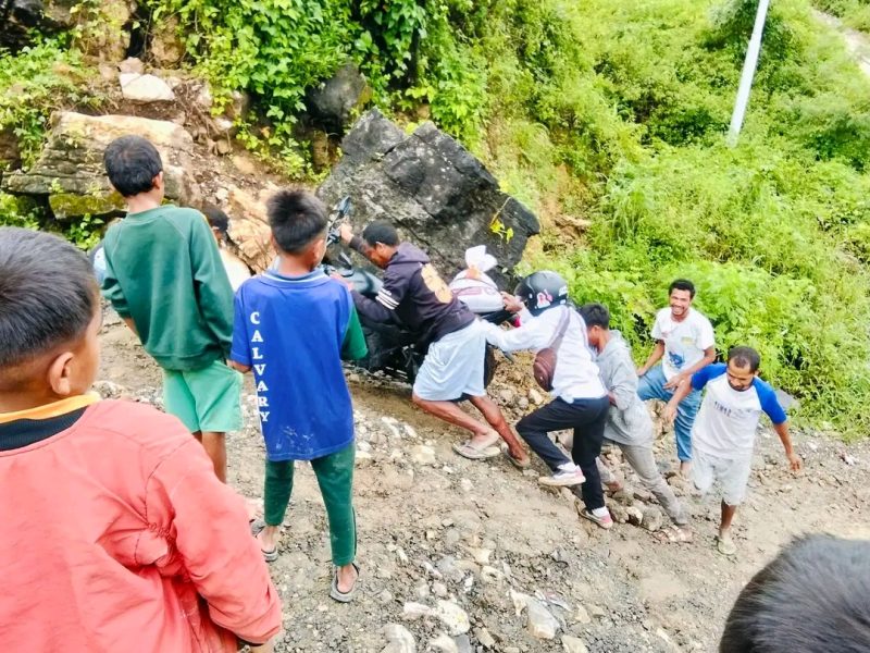Normalizasaun estrada Saburai-Lolotoe muda ba trosu foun