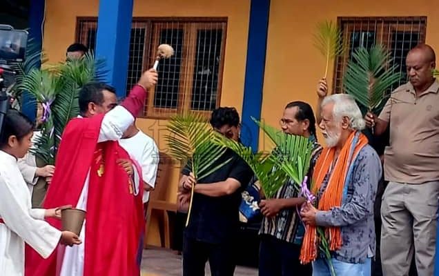 PM Xanana partisipa misa domingu ramus iha igreja Maria Imaculada Natarbora