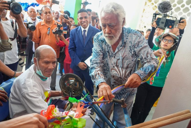 Xefe Governu inaugura Balkaun Úniku no edifísiu DMTK iha Lautein 