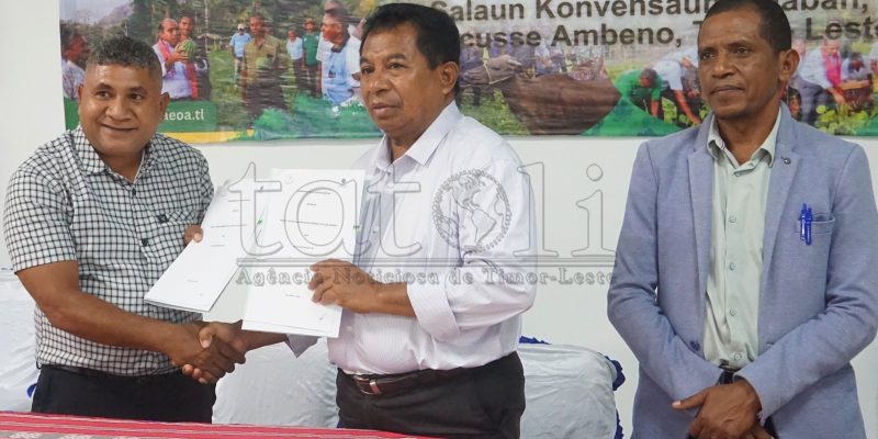 Dezenvolve agrikultura sustentavel destaka iha akordu entre RAEOA ho Ajénsia WN