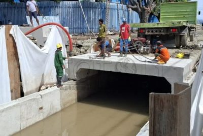 Prosesu reabilitasaun estrada no drenajen iha Dili atinje ona 60%