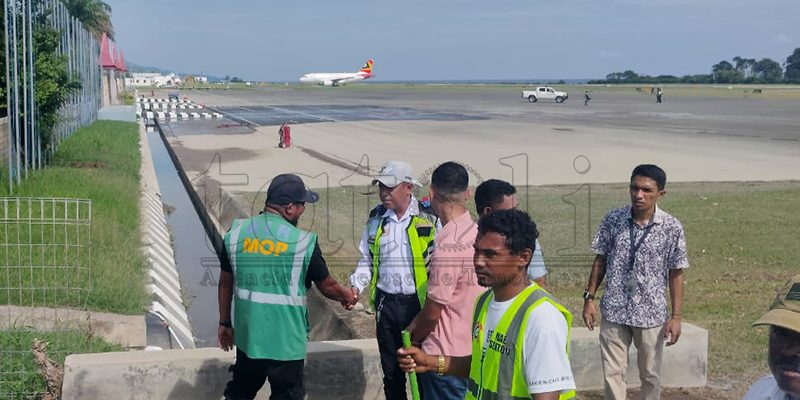 PM-SEATOU observa fatin risku ba inundasaun iha aeroportu 