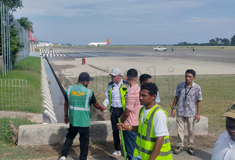 PM-SEATOU observa fatin risku ba inundasaun iha aeroportu 