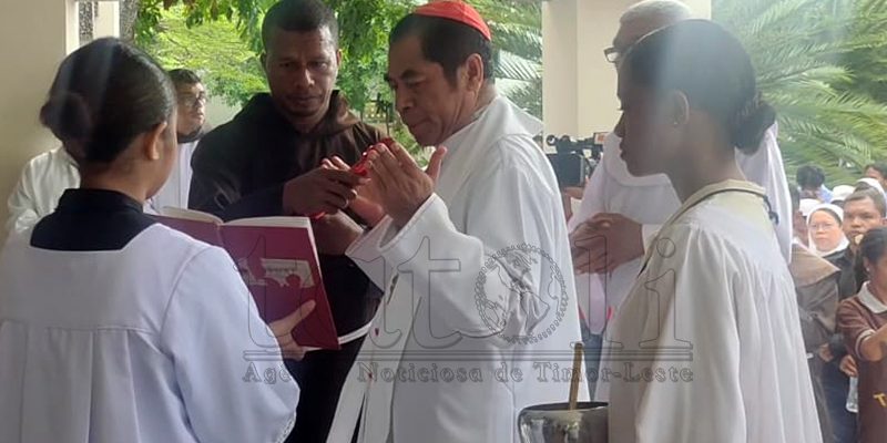 Kardeál husu sarani partisipa iha peregrinasaun Jubileu São Francisco de Assis
