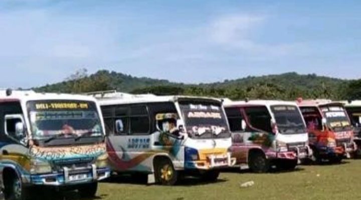 Tarifa bus Vikeke-Dili sa’e bá $13, sosiedade sivíl husu DNTT kontrola