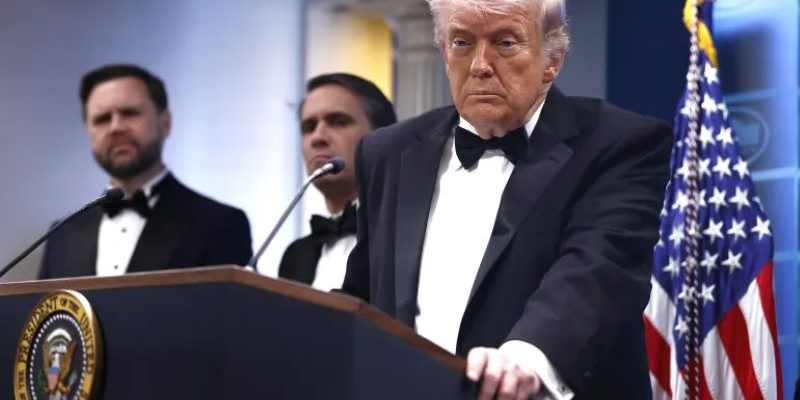 Cole Allen akuzadu alvu ba Trump no ofisiál norte-amerikadu sira