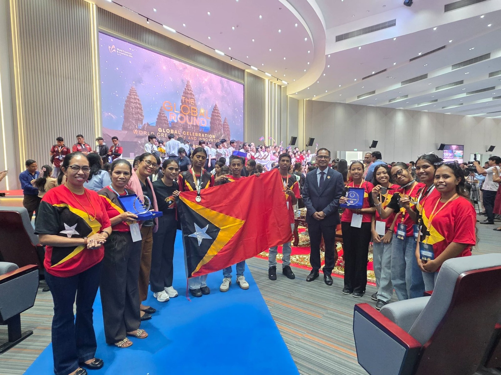 Estudante hosi EBC St. Baukau ho EBC Don Baumeta Aileu hetan Grand Award no Titanium Award 2026