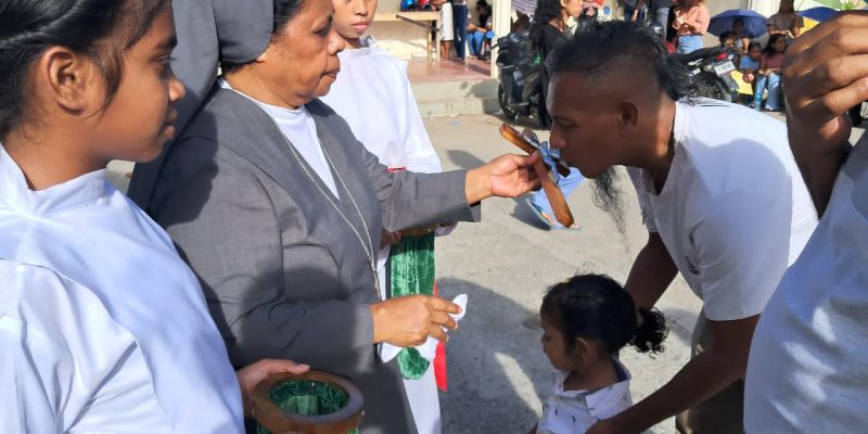 Sesta Santa nu’udár paixaun domin husi Kristu