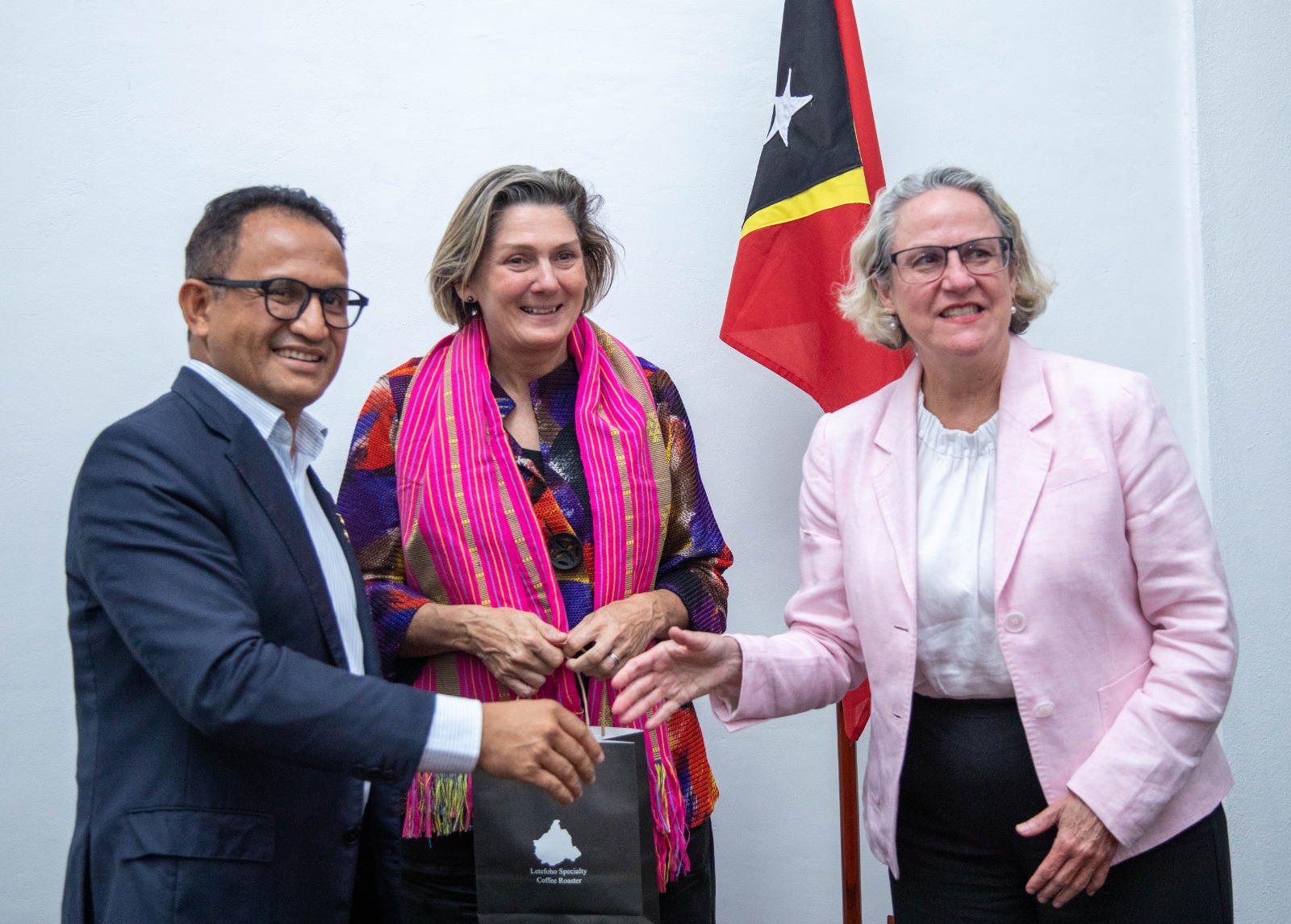 Timor-Leste – Austrália finaliza ona dokumentu Kódigu Mineiru Petróleu dezenvolvimentu Greater Sunrise