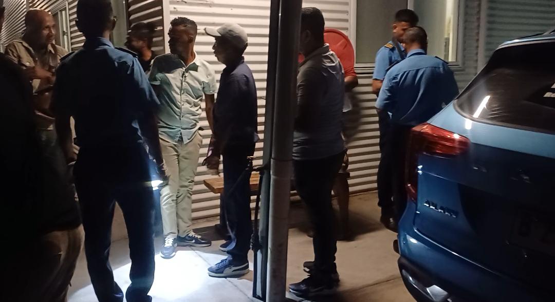 PNTL detein sidadaun estranjeiru na’in-lima ne’ebé komete kazu droga