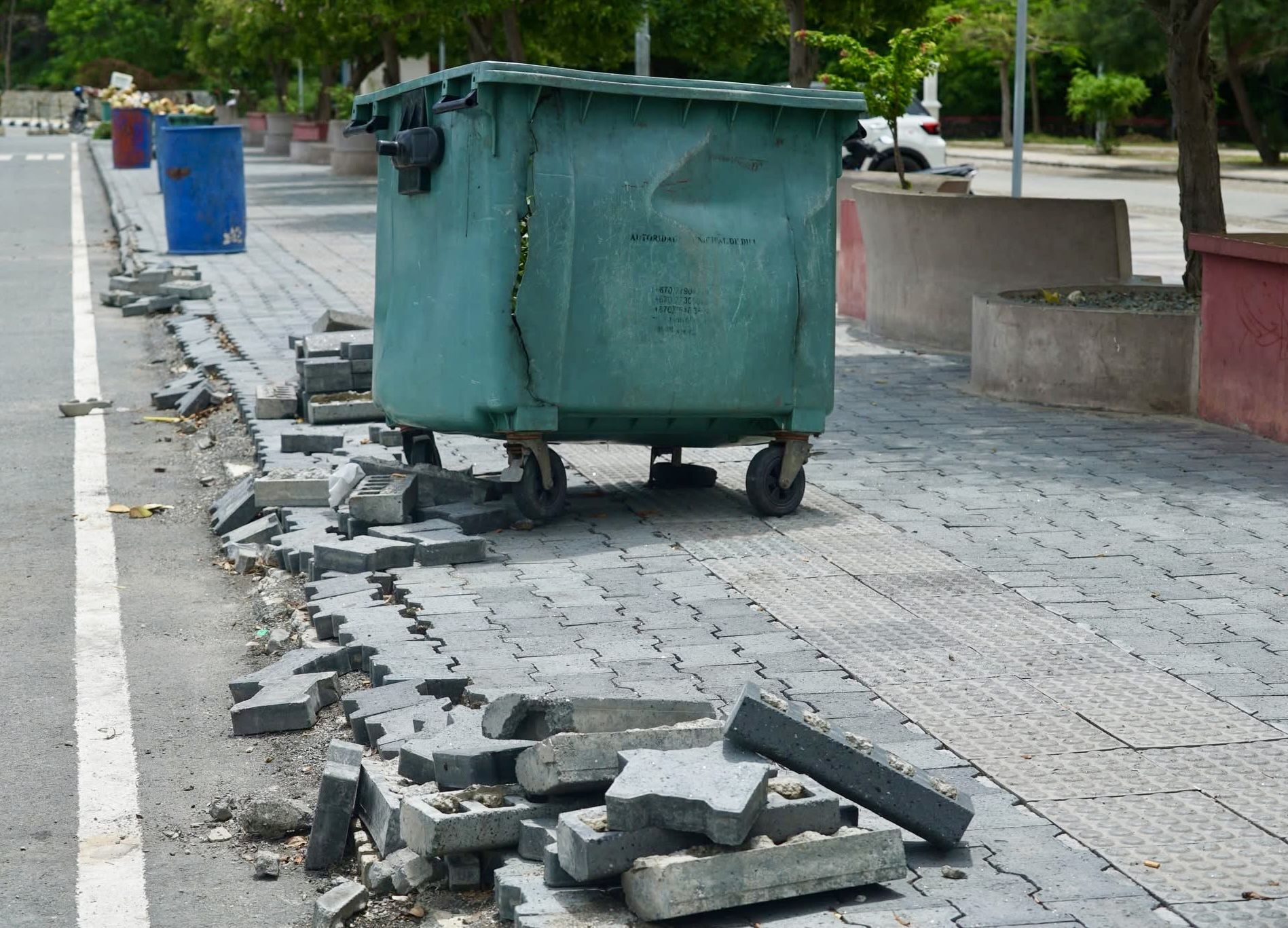 MOP orienta ona empreza hadi’a pavimentu ne’ebé a’at iha Kristu Rei