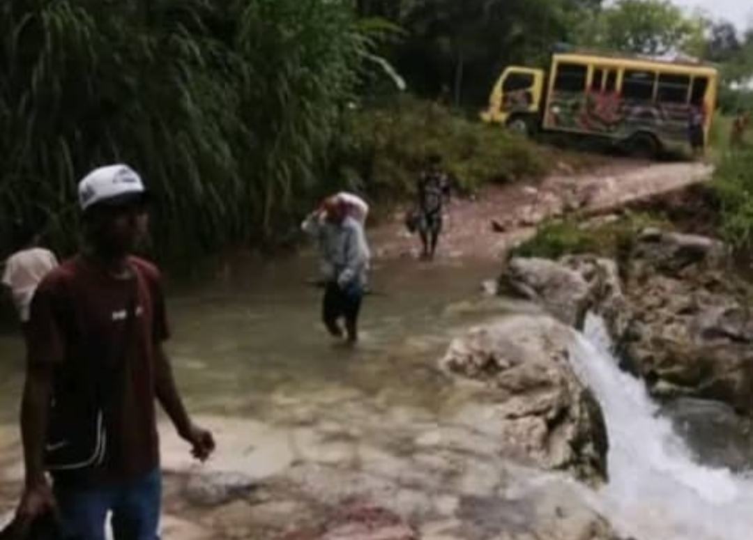 Pasadeira Basarwai iha Suku Haekoni estragadu kauza husi udan