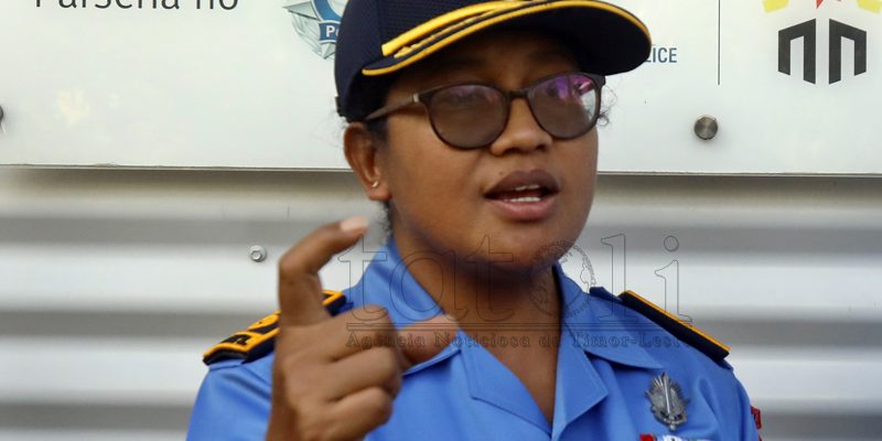 Komisária Natercia Martins husu deskulpa ba jornalista sira