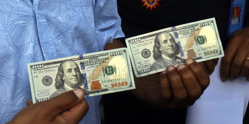 Sirkulasaun osan falsu, Xefe Governu bolu atensaun ba Alfándega nia kontrolu