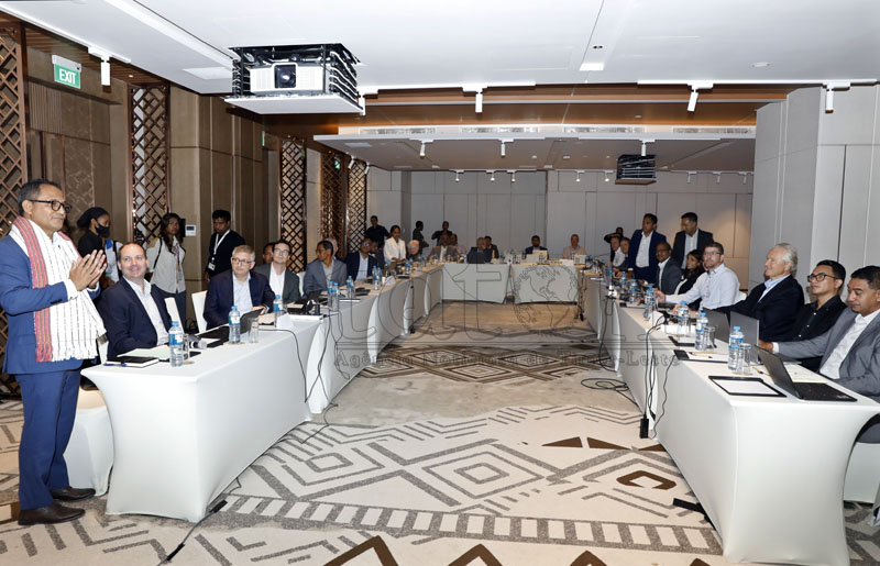 Timor-Leste no parseiru konsórsiu intensifika diskusaun kona-ba projetu TLNG