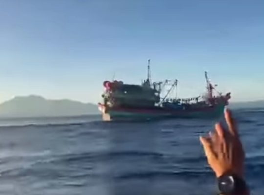 Komandu Munisípiu Lautein aprezenta tripulante 32 halo peska ilegál ba MP Baukau 