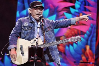 Iwan Fals: Lenda moris múzika Indonézia nian sei anima povu Timor-Leste