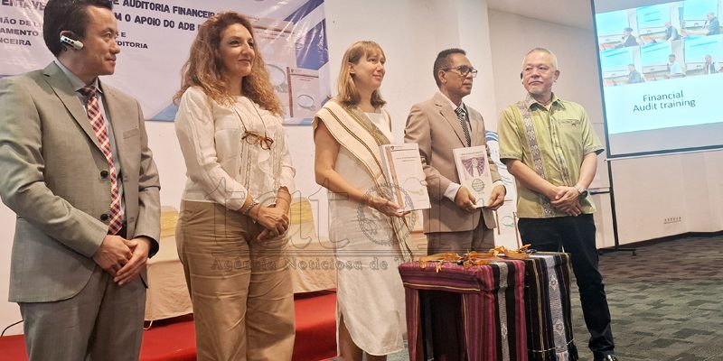 TR no Embaixada Japaun lansa manuál auditoria finanseira CdC