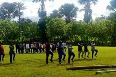 Autoridade Uatulari hahú prepara estudante na’in-50 isár bandeira ba komemorasaun 20 Maiu