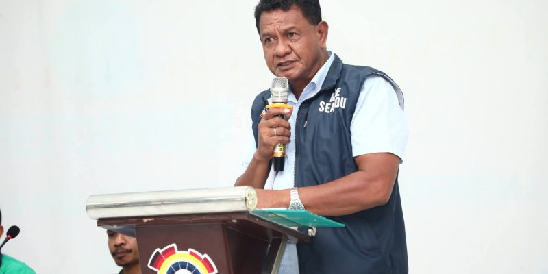 SEATOU diálogu ho komunidade afetada reabilitasaun estrada urbana iha Baukau