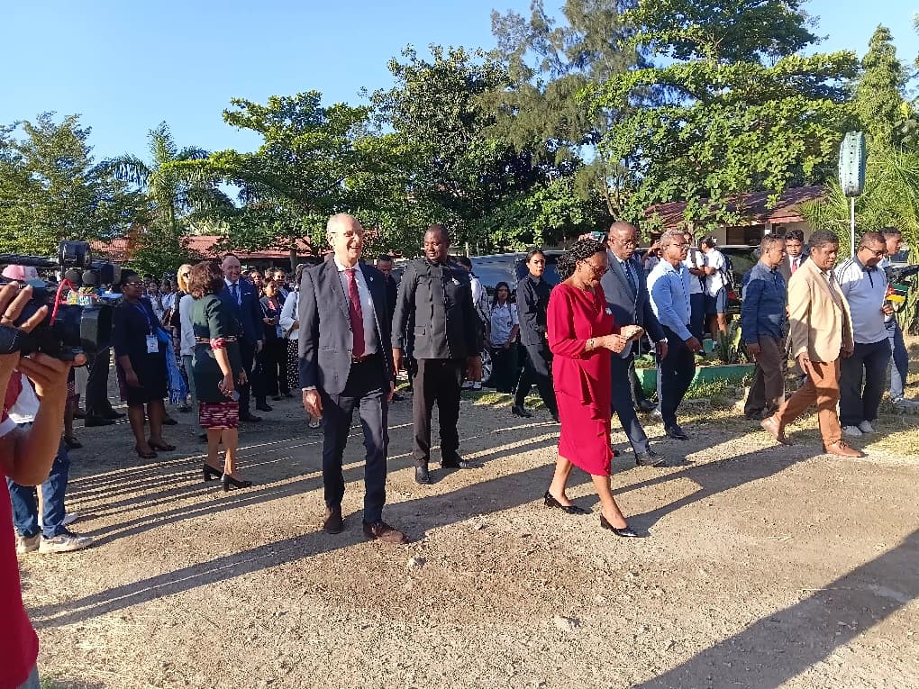 Delegasaun CPLP vizita eskola Amigavel CPLP Dili, reforsa kooperasaun edukativa iha espasu luzófonu