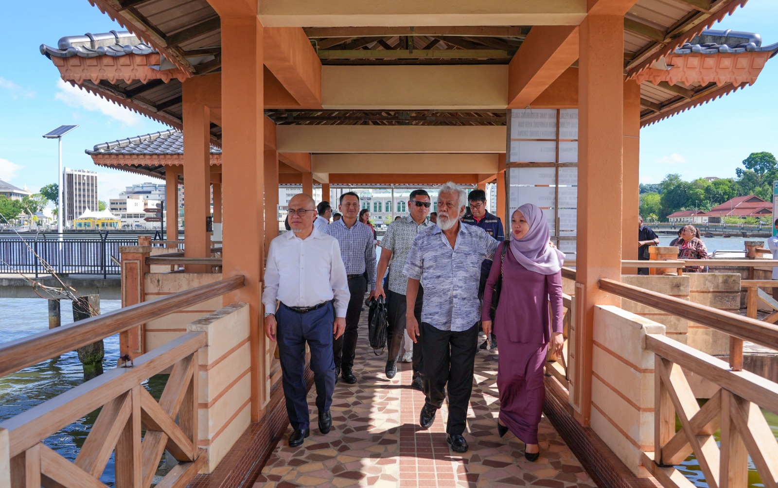 PM Xanana Gusmão vizita Kampong Ayer no galeri turizmu iha Brunei