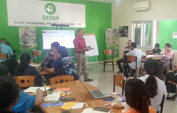 OXFAM enserra formasaun “Direitu ba Rai no Direitu Feto ba Rai” ba Jornalista 17