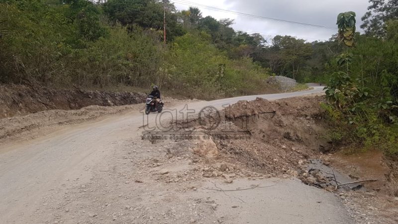 Komunidade husu MOP halo manutensaun ba estrada Balibó-Nunura